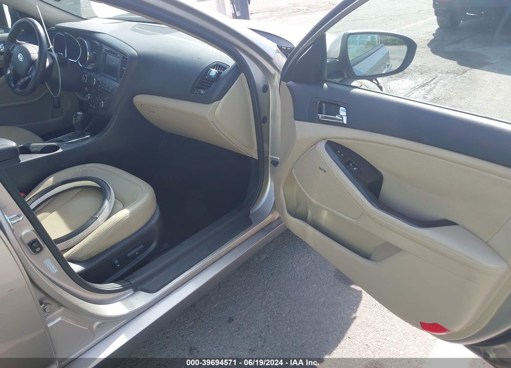 2011 KIA OPTIMA EX VIN: KNAGN4A78B5171973