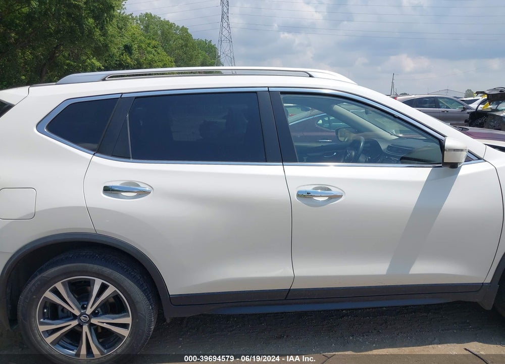 2020 NISSAN ROGUE SV INTELLIGENT AWD VIN: JN8AT2MV3LW140255