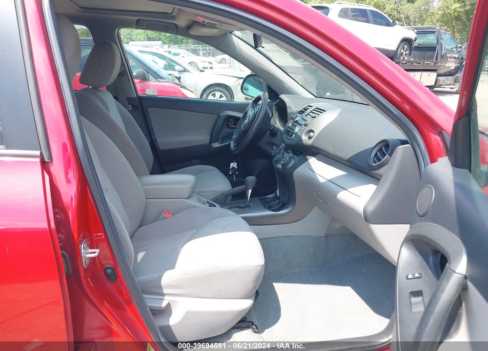 2011 TOYOTA RAV4 VIN: 2T3ZF4DV3BW070576