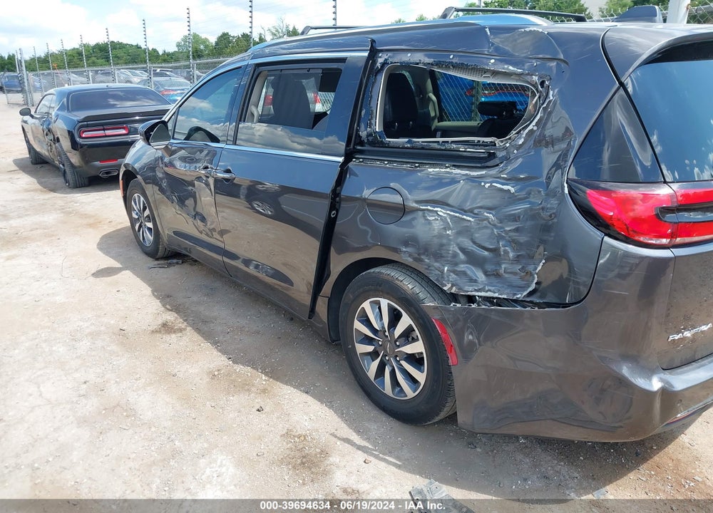 2021 CHRYSLER PACIFICA TOURING L VIN: 2C4RC1BG5MR504571