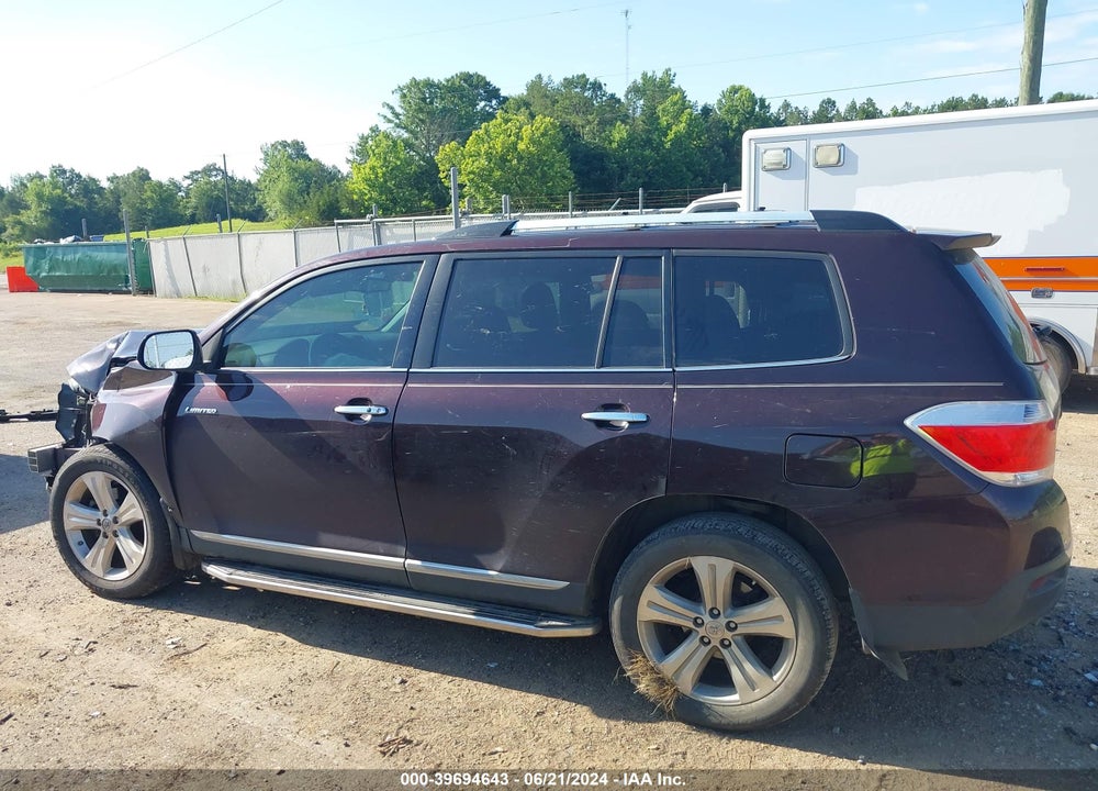 2013 TOYOTA HIGHLANDER LIMITED V6 VIN: 5TDYK3EH7DS139591