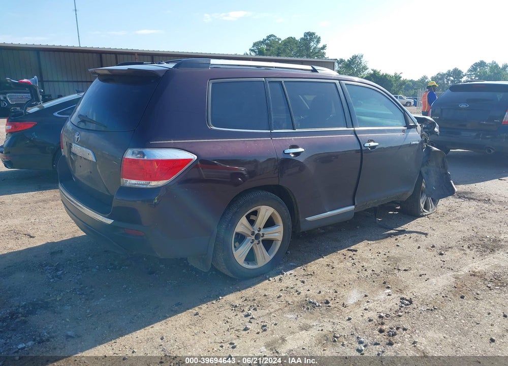 2013 TOYOTA HIGHLANDER LIMITED V6 VIN: 5TDYK3EH7DS139591