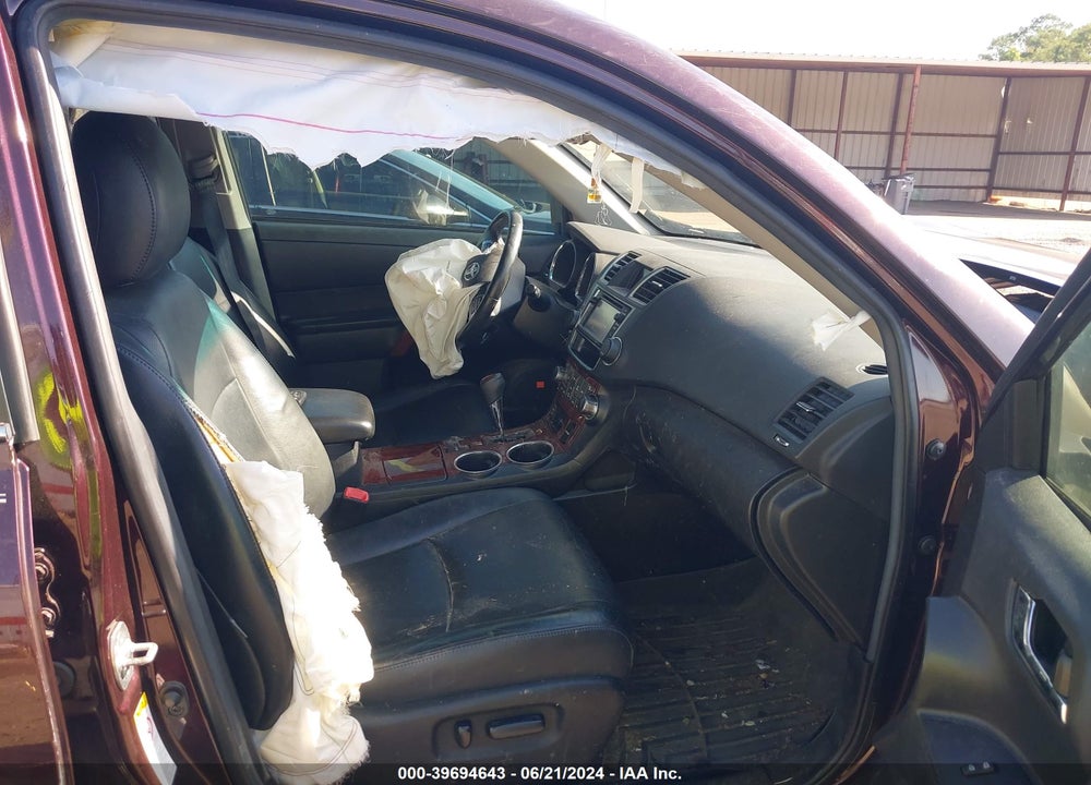 2013 TOYOTA HIGHLANDER LIMITED V6 VIN: 5TDYK3EH7DS139591