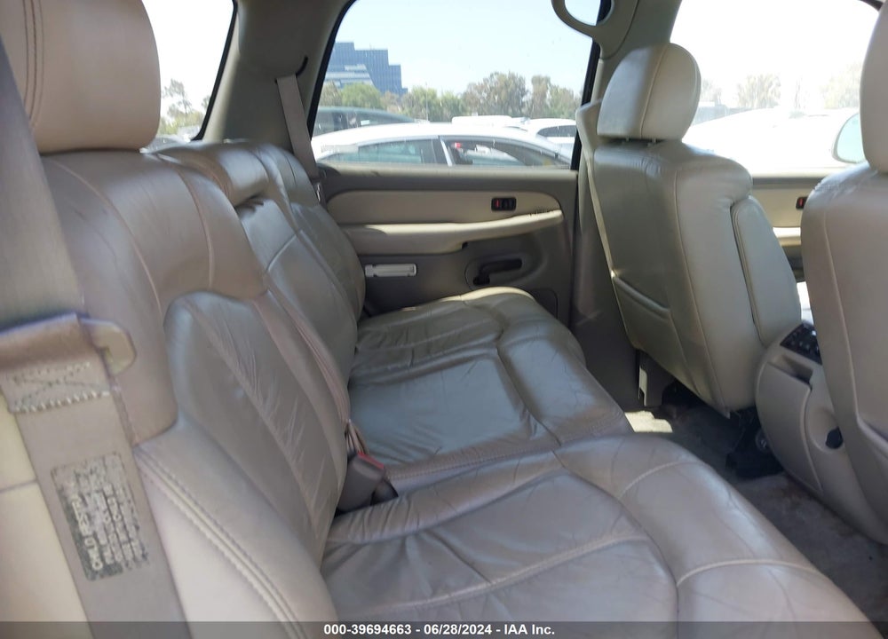 2001 CHEVROLET TAHOE LT VIN: 1GNEK13T01J117737