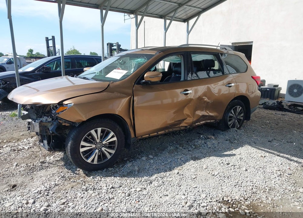 2017 NISSAN PATHFINDER SL VIN: 5N1DR2MMXHC600319