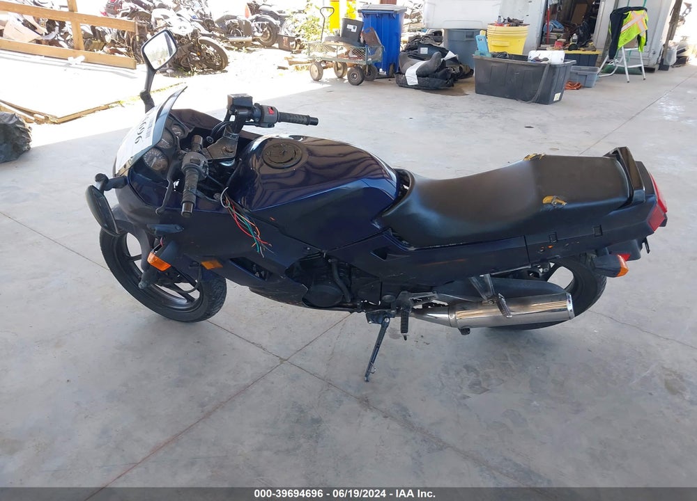 2005 KAWASAKI EX250 F VIN: JKAEXMF185DA15111