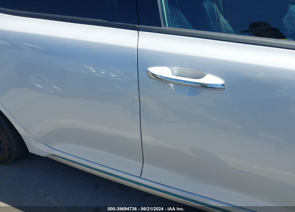 2018 KIA OPTIMA PLUG IN HYBRID EX VIN: KNAGV4LD4J5022185