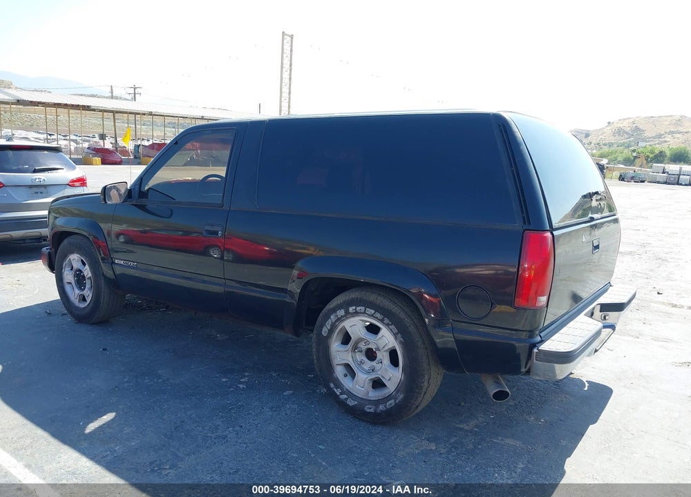 1999 CHEVROLET TAHOE VIN: 3GNEK18R4XG179973