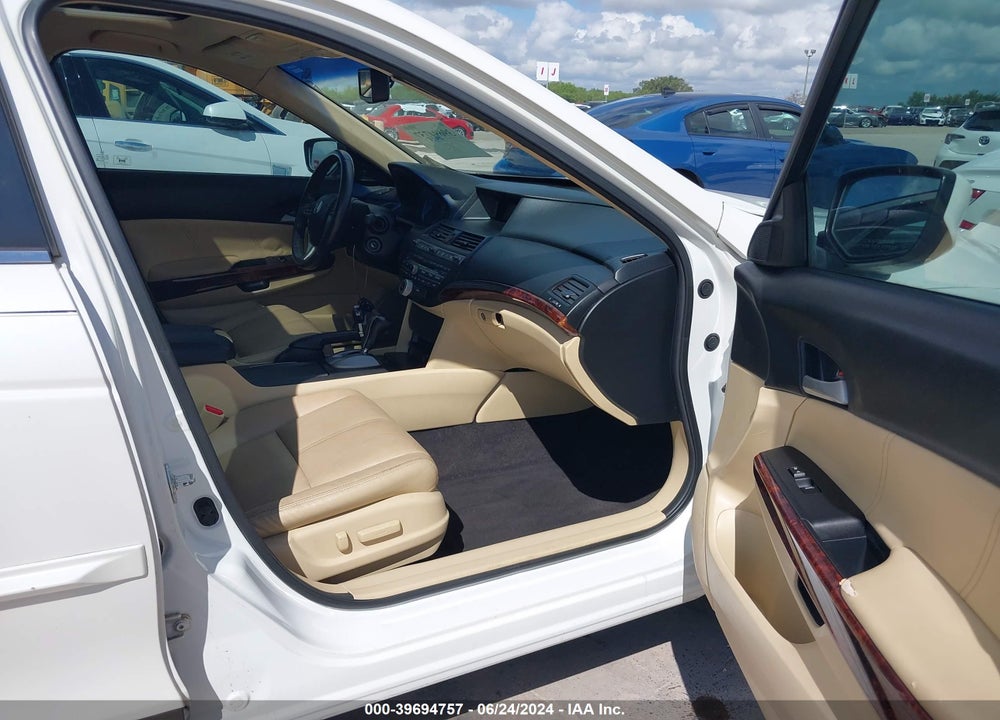 2012 HONDA CROSSTOUR EX-L VIN: 5J6TF1H50CL006850