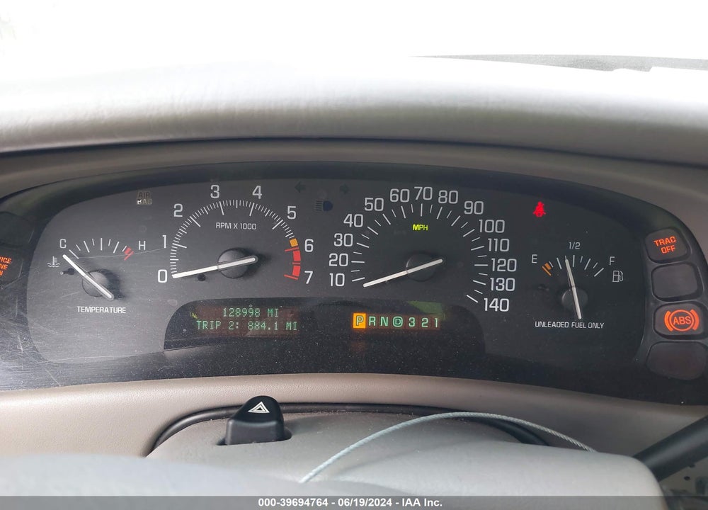 2001 BUICK PARK AVENUE VIN: 1G4CW54K014213928