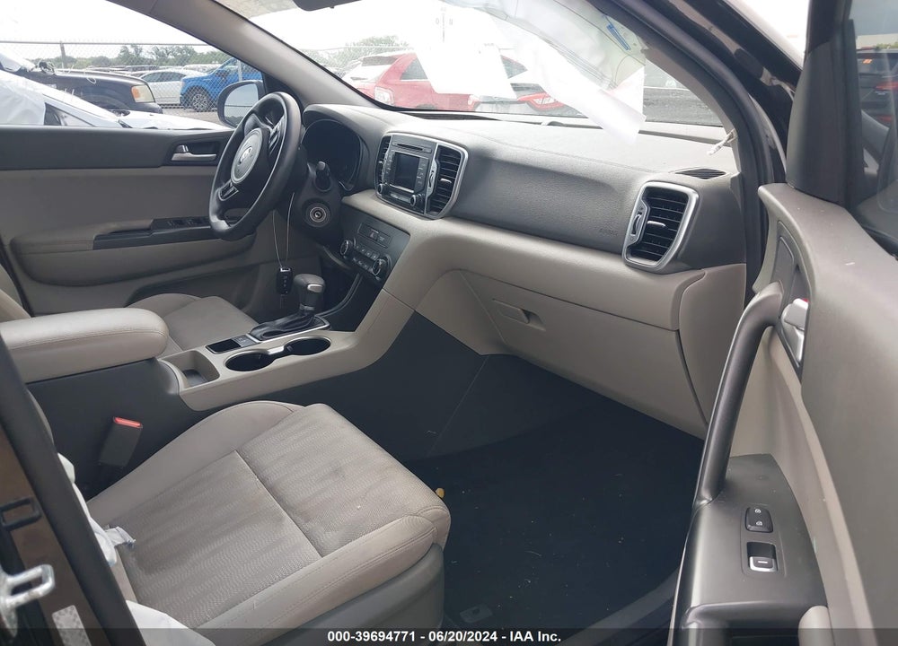 2017 KIA SPORTAGE LX VIN: KNDPM3ACXH7105869