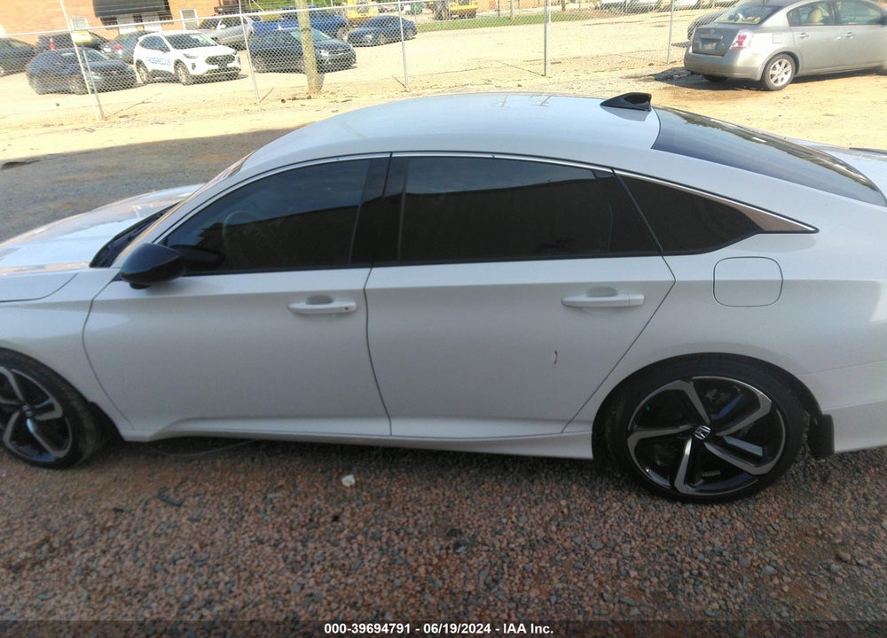 2022 HONDA ACCORD VIN: 1HGCV1F40NA086458