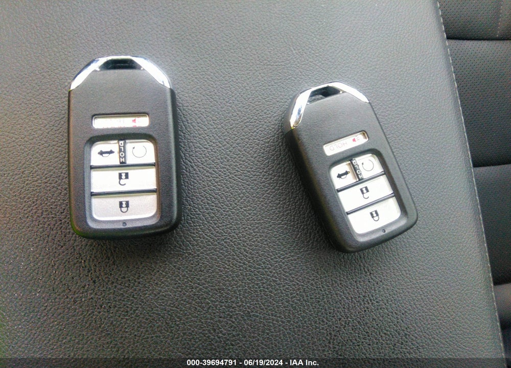 2022 HONDA ACCORD VIN: 1HGCV1F40NA086458