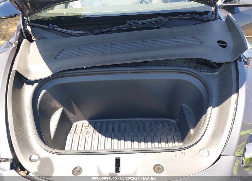 2021 TESLA MODEL Y LONG RANGE DUAL MOTOR ALL-WHEEL DRIVE VIN: 5YJYGDEE8MF282826