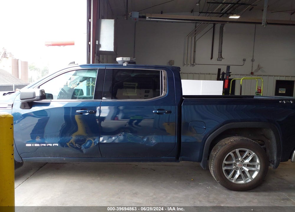 2020 GMC SIERRA 1500 4WD SHORT BOX SLE VIN: 3GTU9BET4LG277756