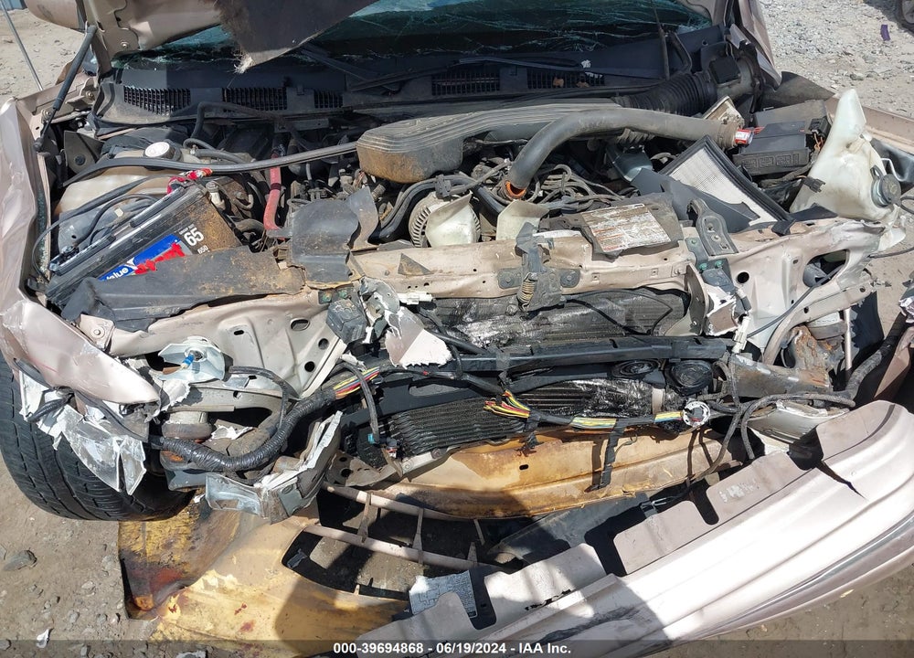 1993 FORD CROWN VICTORIA LX VIN: 2FALP74W3PX133384