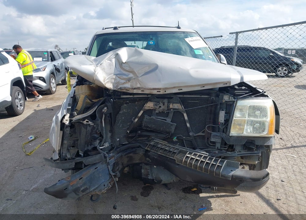 2004 CADILLAC ESCALADE ESV STANDARD VIN: 3GYFK66N24G131632