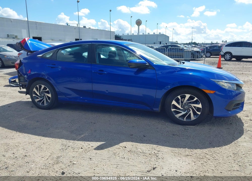 2018 HONDA CIVIC EX VIN: 2HGFC2F70JH577627