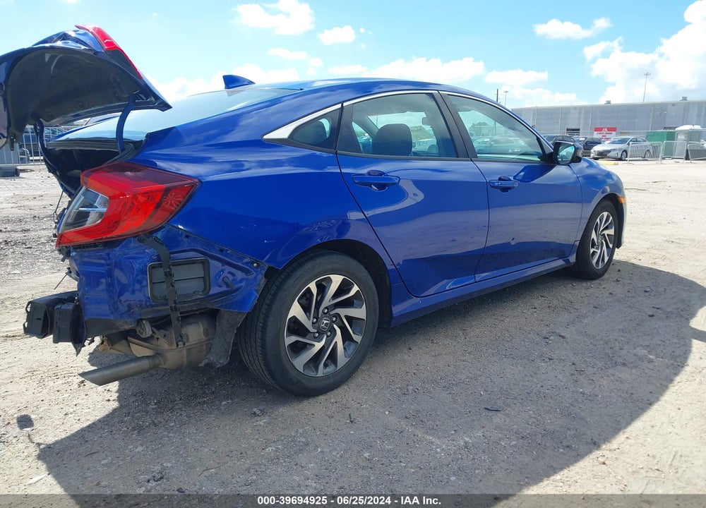 2018 HONDA CIVIC EX VIN: 2HGFC2F70JH577627