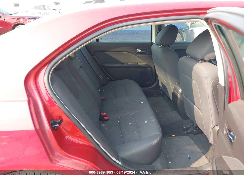 2010 FORD FUSION SE VIN: 3FAHP0HA6AR323844