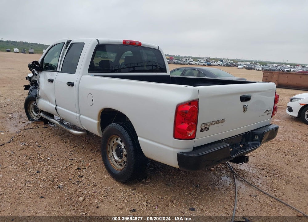 2008 DODGE RAM 1500 ST/SXT VIN: 1D7HU18N08S531122