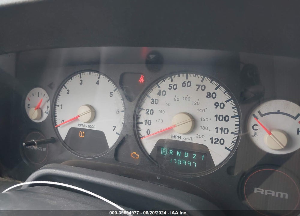 2008 DODGE RAM 1500 ST/SXT VIN: 1D7HU18N08S531122