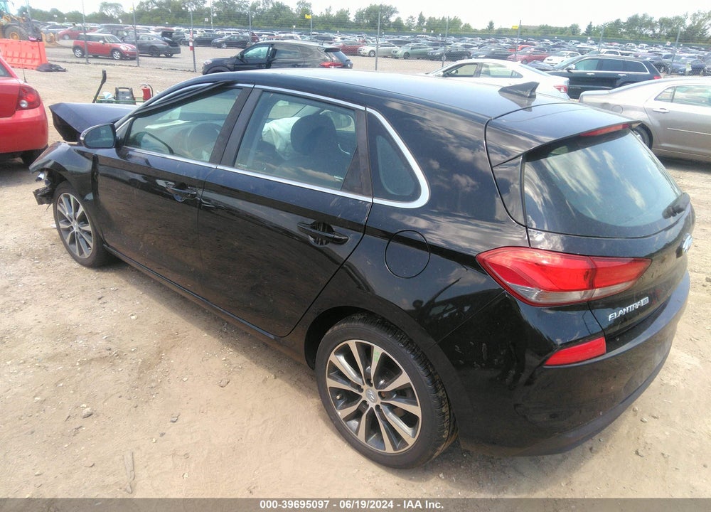 2018 HYUNDAI ELANTRA GT VIN: KMHH35LE2JU038088
