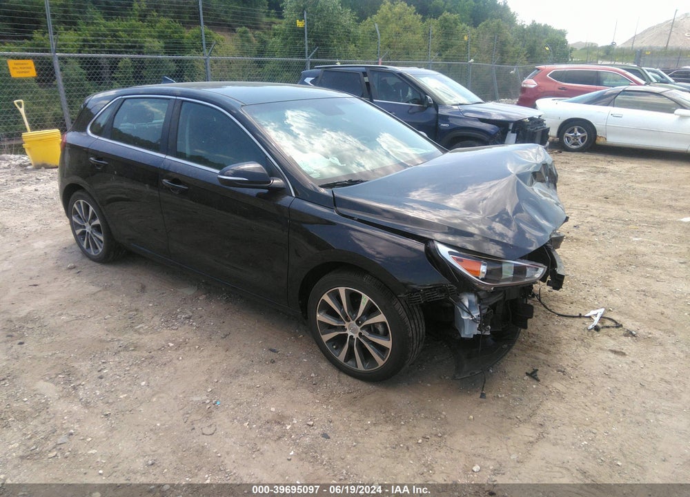 2018 HYUNDAI ELANTRA GT VIN: KMHH35LE2JU038088