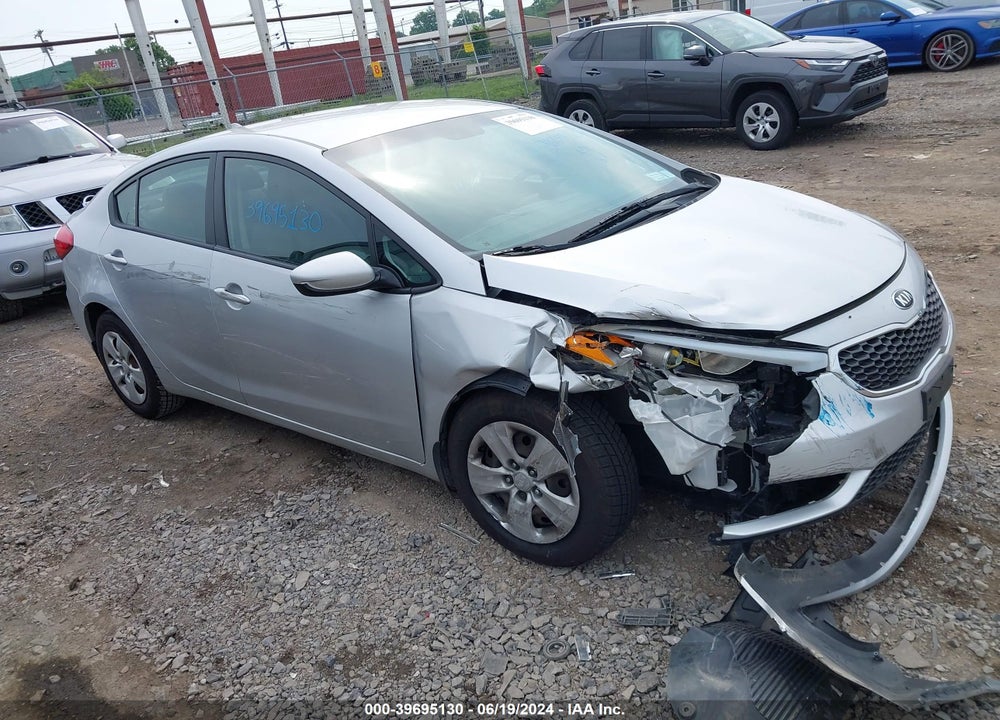 2016 KIA FORTE LX VIN: KNAFK4A66G5486595