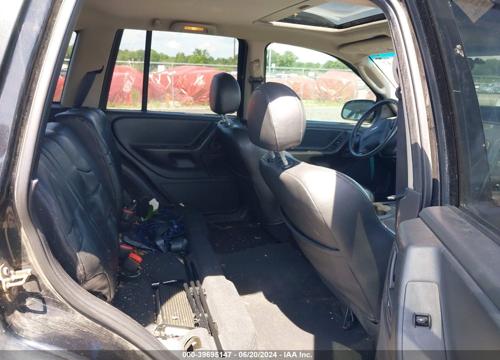 2004 JEEP GRAND CHEROKEE LAREDO VIN: 1J4GW48S04C368980