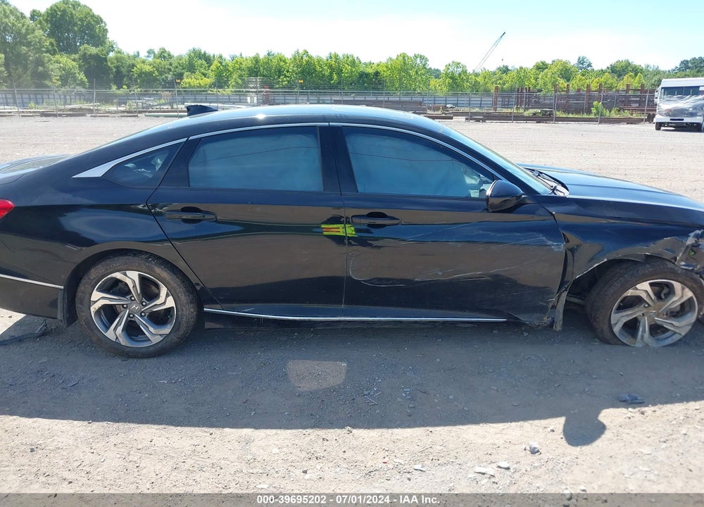 2018 HONDA ACCORD EX VIN: 1HGCV1F40JA052501