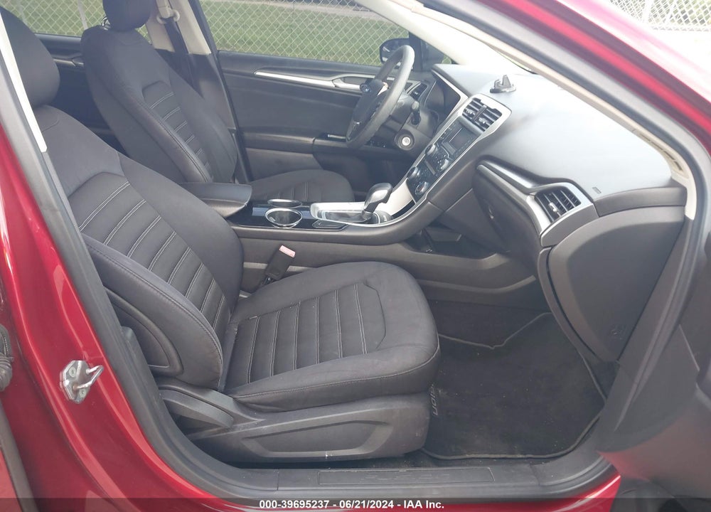 2013 FORD FUSION SE VIN: 3FA6P0H77DR155146