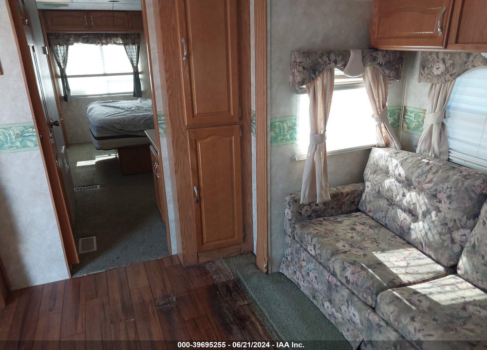 2005 KEYSTONE SPRINTER VIN: 4YDT301245A220387
