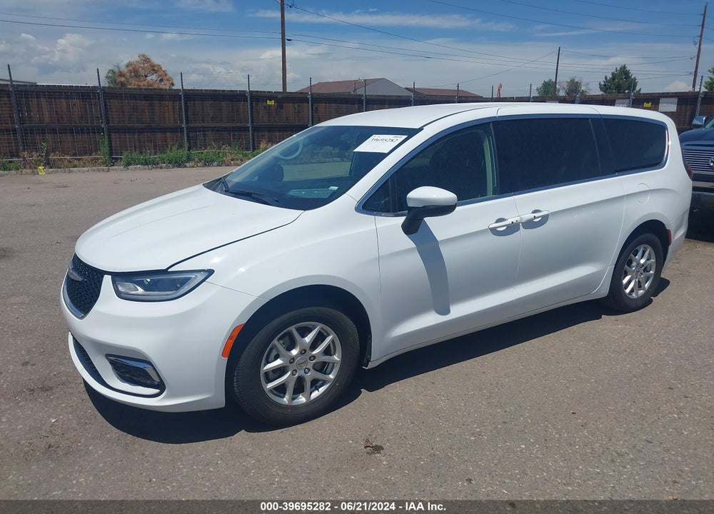 2023 CHRYSLER PACIFICA TOURING L VIN: 2C4RC1BG1PR521615