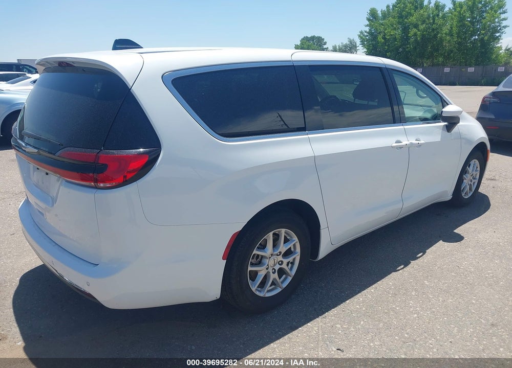 2023 CHRYSLER PACIFICA TOURING L VIN: 2C4RC1BG1PR521615