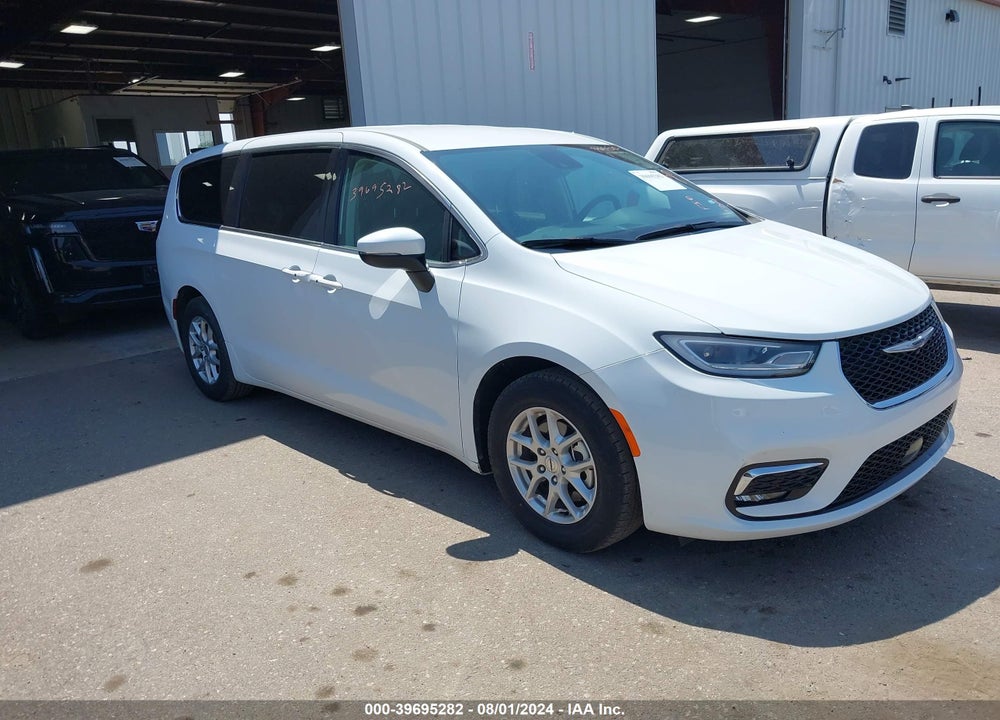 2023 CHRYSLER PACIFICA TOURING L VIN: 2C4RC1BG1PR521615