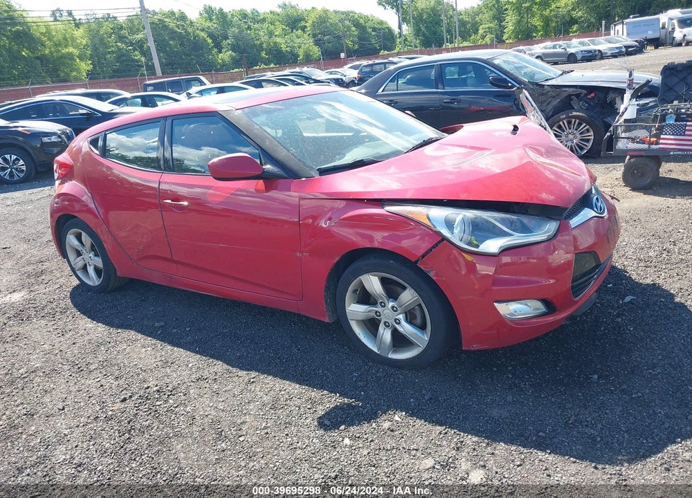 2014 HYUNDAI VELOSTER BASE W/RED VIN: KMHTC6AD1EU184420