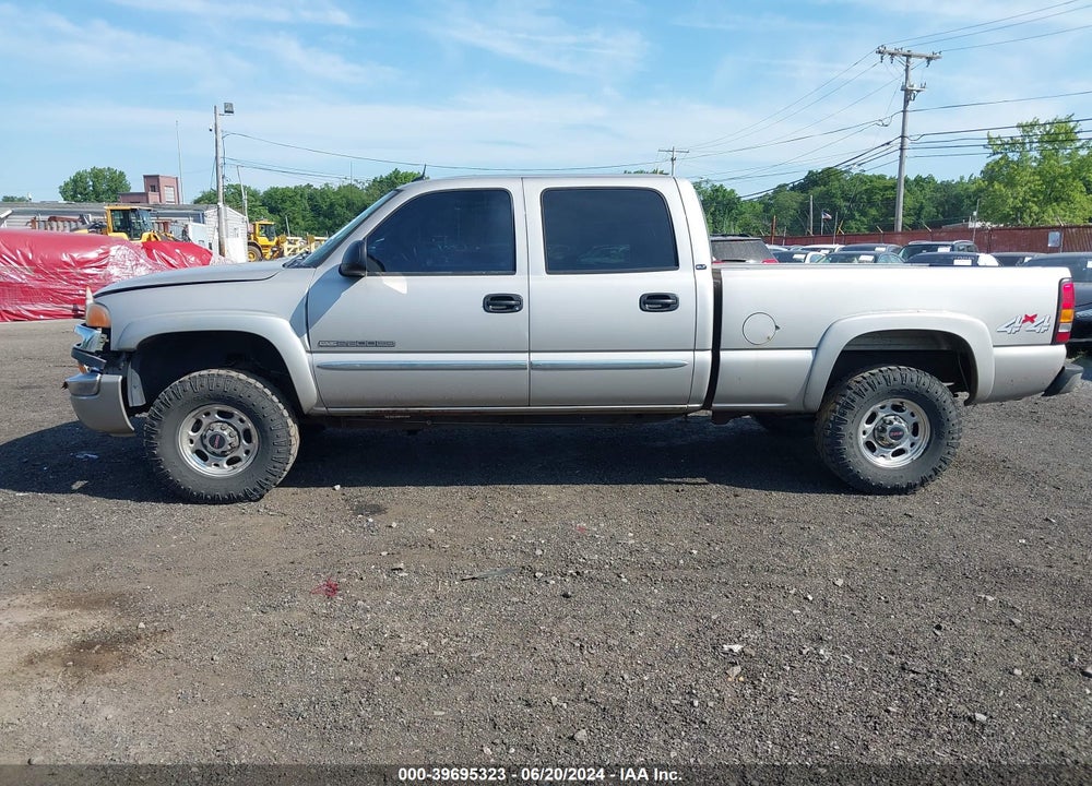 2005 GMC SIERRA 2500HD SLT VIN: 1GTHK23U75F831670
