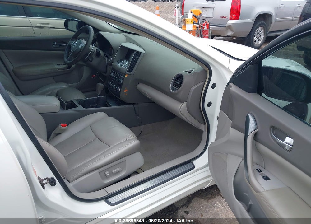 2009 NISSAN MAXIMA 3.5 SV VIN: 1N4AA51E59C802439