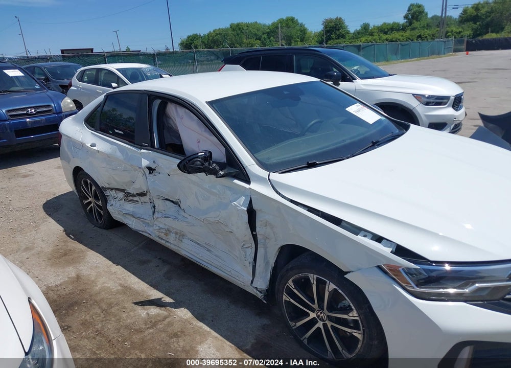 2024 VOLKSWAGEN JETTA 1.5T SPORT VIN: 3VWBM7BU6RM033064