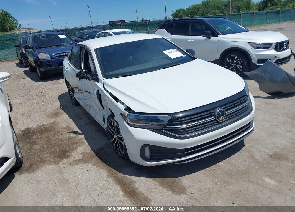 2024 VOLKSWAGEN JETTA 1.5T SPORT VIN: 3VWBM7BU6RM033064