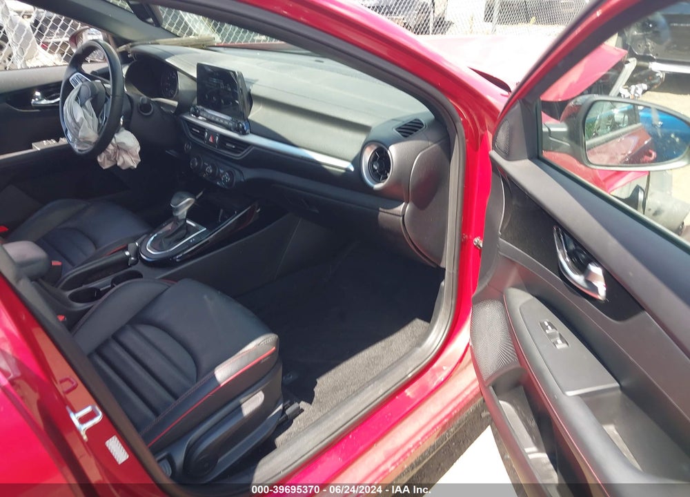 2021 KIA FORTE GT VIN: 3KPF44AC4ME361730
