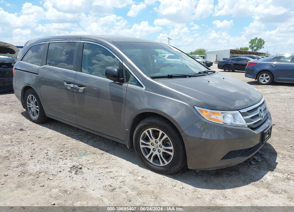 2011 HONDA ODYSSEY VIN: 5FNRL5H67BB005902
