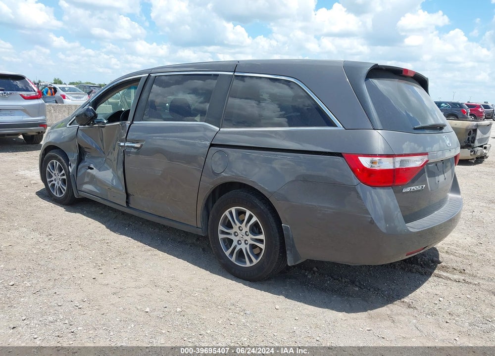 2011 HONDA ODYSSEY VIN: 5FNRL5H67BB005902