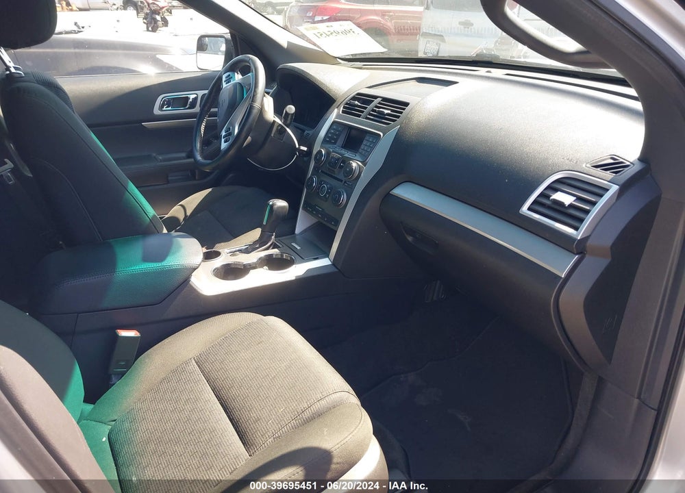 2015 FORD EXPLORER XLT VIN: 1FM5K7D80FGC39388