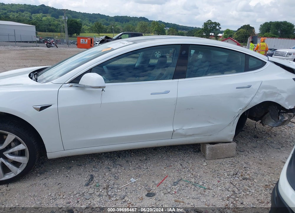 2020 TESLA MODEL 3 STANDARD RANGE PLUS REAR-WHEEL DRIVE/STANDARD RANGE REAR-WHEEL DRIVE VIN: 5YJ3E1EA0LF614350