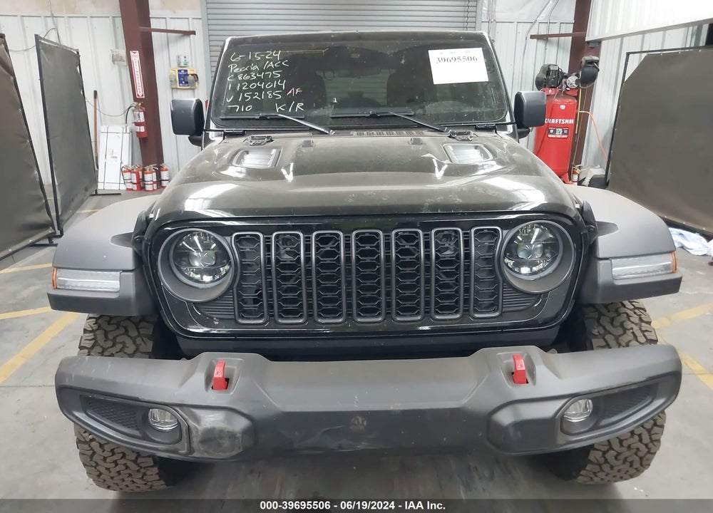 2024 JEEP WRANGLER 4-DOOR RUBICON 4X4 VIN: 1C4PJXFG2RW152185