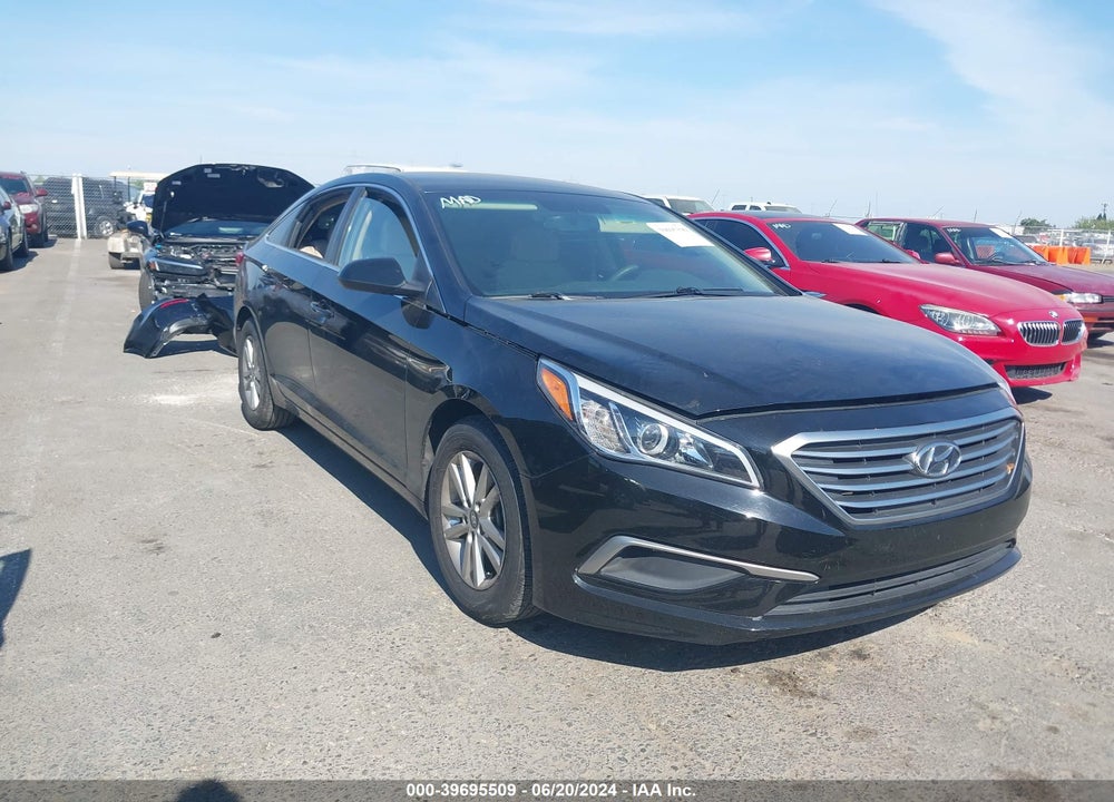 2017 HYUNDAI SONATA SE VIN: 5NPE24AF2HH593708