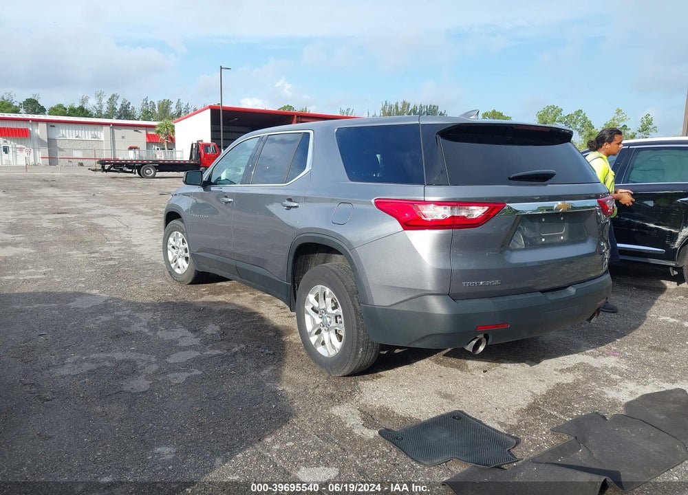 2021 CHEVROLET TRAVERSE FWD LS VIN: 1GNERFKW4MJ132380