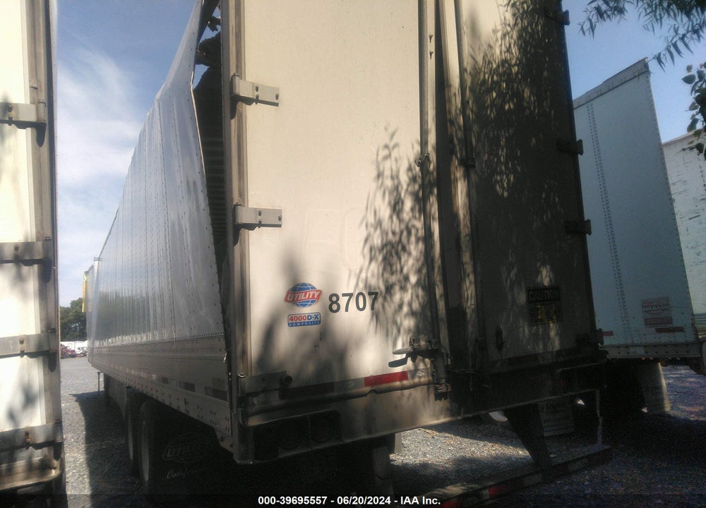 2023 UTILITY TRAILER MFG --- VIN: 1UYVS2530P7878707